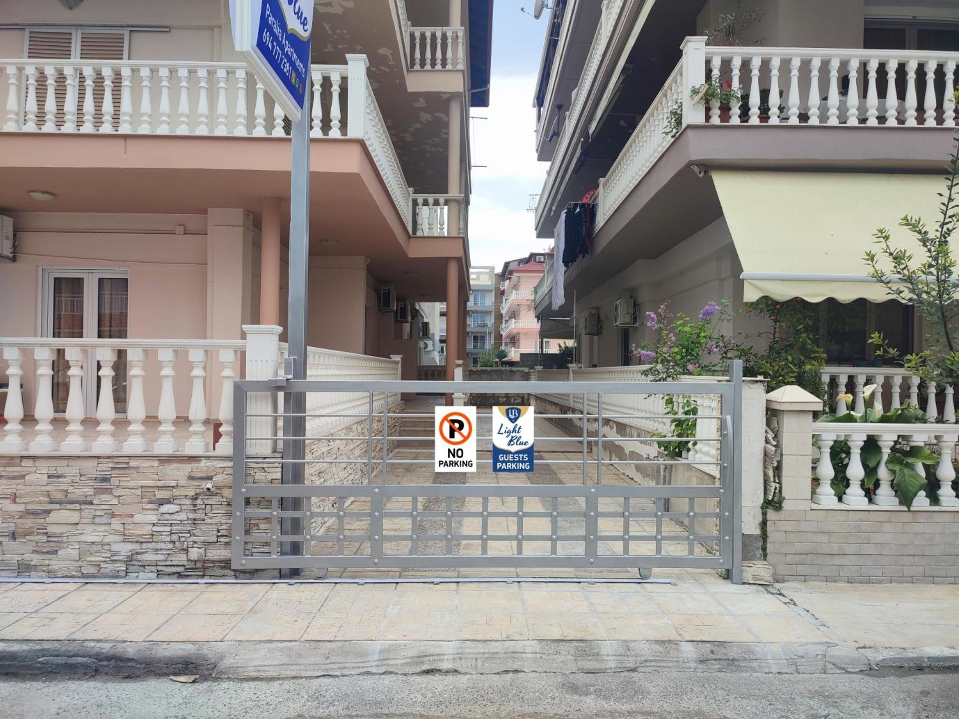 Light Blue Paralia Apartments Exterior foto