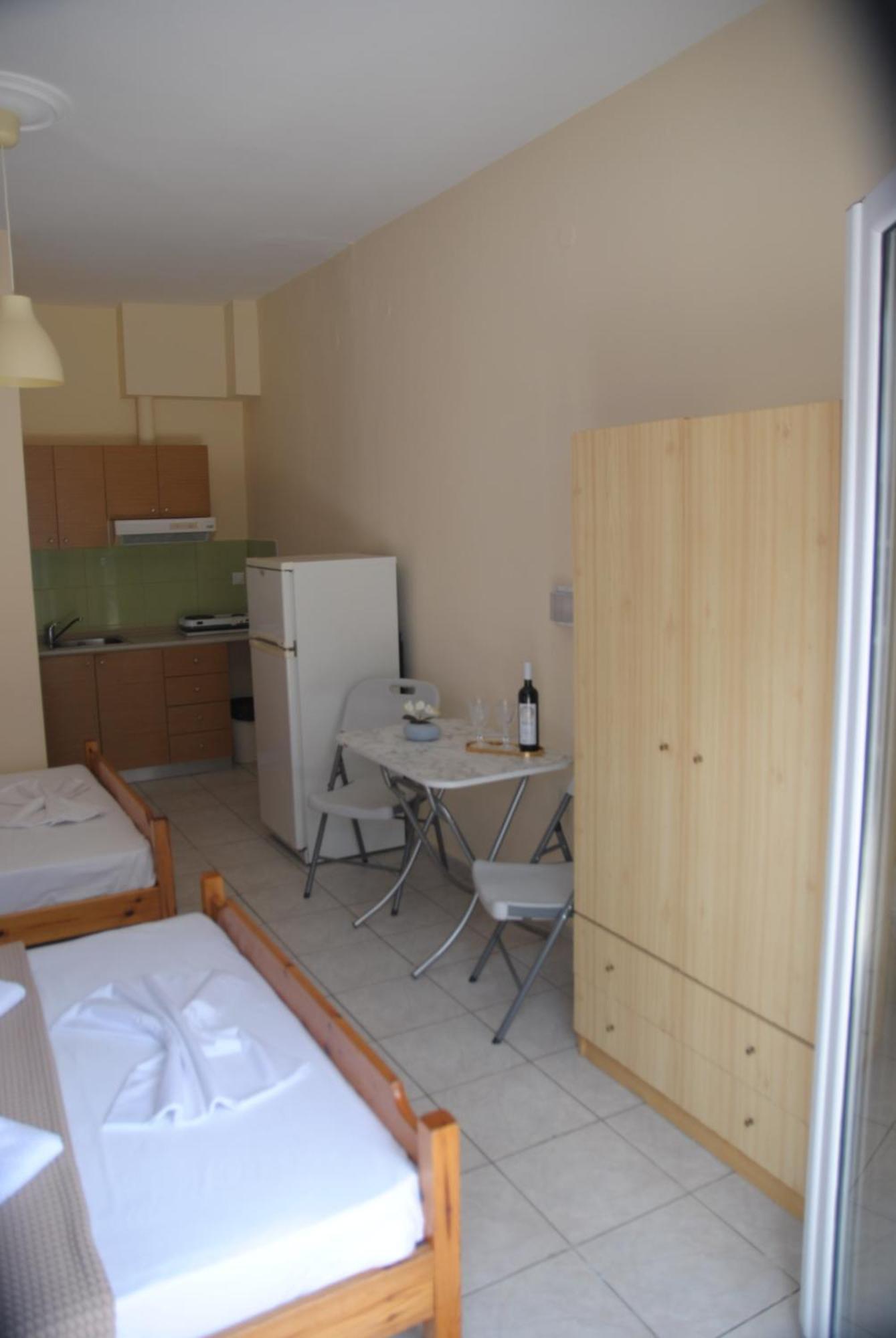 Light Blue Paralia Apartments Exterior foto